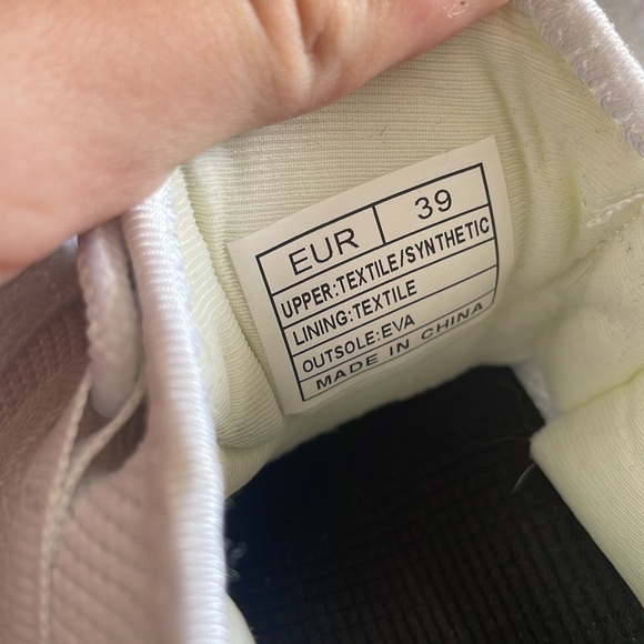 Athletic running work out crisp white lace up shoes sneakers hiking shoes sz 8 - Picture 10 of 17